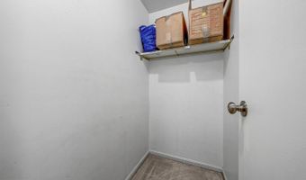 6137 EDSALL Rd #I, Alexandria, VA 22304