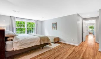 3602 SOUTH Pl #2, Alexandria, VA 22309