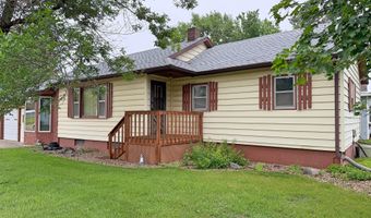 1302 SW 8th Ave, Aberdeen, SD 57401