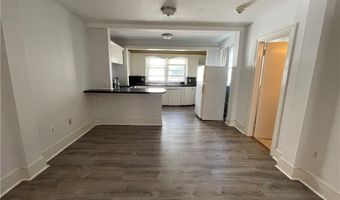 16 Mann Ave 2, Newport, RI 02840