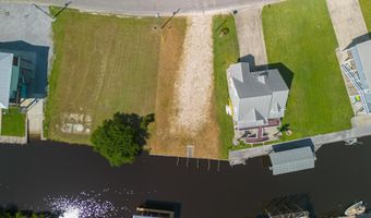 11130 Tahiti St, Bay St. Louis, MS 39520