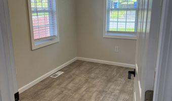 82 Bingham St, Bristol, CT 06010
