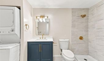 69 Kennedy Ln 4, Burrillville, RI 02830