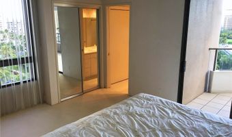 1910 Ala Moana Blvd 14C, Honolulu, HI 96815