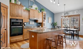 5233 Henning Loop, Casper, WY 82609