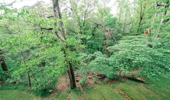 8 Norwood Dr, Bella Vista, AR 72714