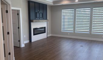 820 E Park Pl, Andover, KS 67002