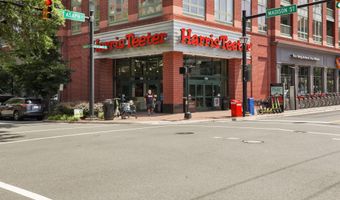 626 N PAYNE St, Alexandria, VA 22314