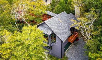 200 Summit Ledges Ln, Banner Elk, NC 28604