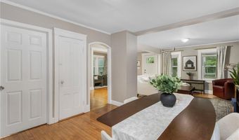 1315 New London Ave, Cranston, RI 02920