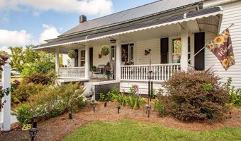 43 Graham Methodist Church Rd, Baxley, GA 31513