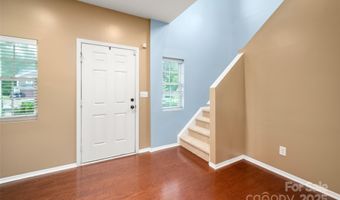 5407 Fenway Dr, Charlotte, NC 28273