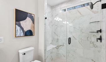 2460 MYSTIC MAROON Ter, Ashburn, VA 20147