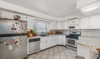 11 E 47TH St, Bayonne, NJ 07002