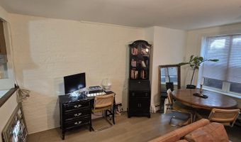 113 5TH St NE, Washington, DC 20002