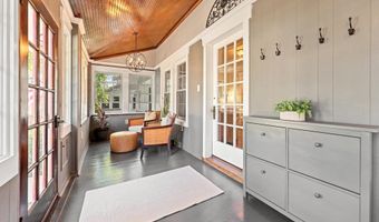 132 S GARFIELD St, Arlington, VA 22204
