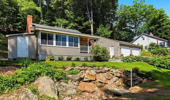 63 Lake Shore Dr, Barnstead, NH 03225