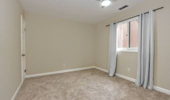 3 Davos Dr 6, Alloway, NJ 07462