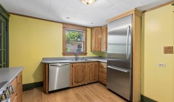 96 Western Promenade, Auburn, ME 04210