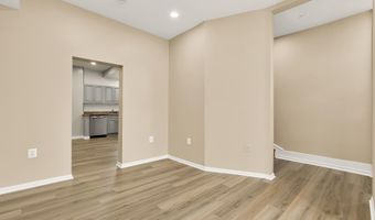 1033 5TH St NE A, Washington, DC 20002