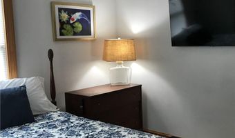 9 Rosita Ave, Bristol, RI 02809