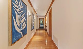 1 Bay Dr 5104, Lahaina, HI 96761