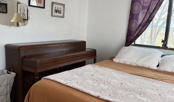 149 Hwy 567, Carson, NM 87517