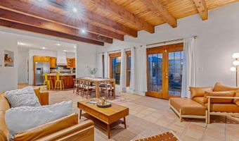 206 Hondo Seco Rd, Arroyo Seco, NM 87514