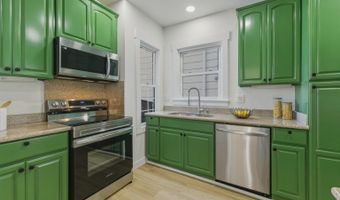 1726 Eagle Ave, Alameda, CA 94501