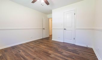22 Shady Ln, Albertville, AL 35950