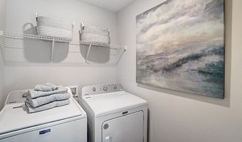 53 Cider Mill Dr, Ashville, OH 43103