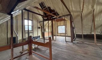 931 S Kline St, Aberdeen, SD 57401