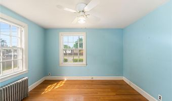 53 Overland Ave, Cranston, RI 02910