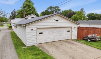 331 W 2nd St, Auburn, IN 46706