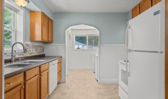2318 Mogadore Rd, Akron, OH 44312