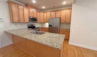 44766 TIVERTON Sq, Ashburn, VA 20147