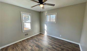 700 Kennebec Ave, Akron, OH 44305