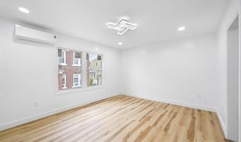 1 B SISSON Ct, Bayonne, NJ 07002