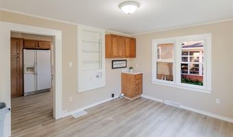 1836 Park Ave, Alton, IL 62002