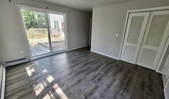 251 Pennant Ave, Beachwood, NJ 08722