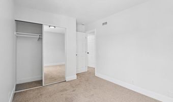 6876 Bear River Row 3, San Diego, CA 92139