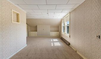59 Marston St, Auburn, ME 04210