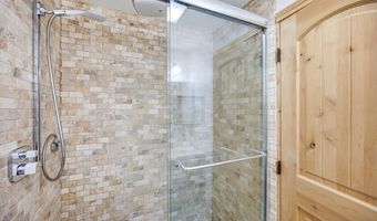 1061 W Beaver Creek Blvd # H303, Avon, CO 81620