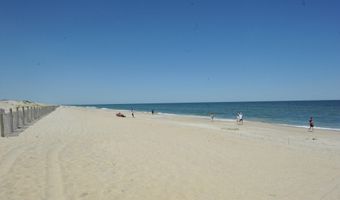 9525 SEASCAPE Ln 5, Berlin, MD 21811