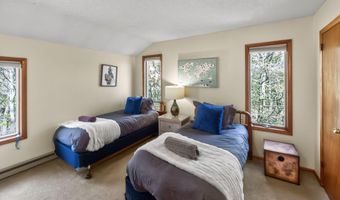 177 Dogwood Ter, Albrightsville, PA 18210