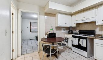 1115 E Algonquin Rd 8, Arlington Heights, IL 60005