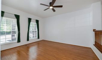 8207 CEDAR LANDING Ct, Alexandria, VA 22306