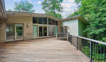 9009 CHARRED OAK Dr, Bethesda, MD 20817