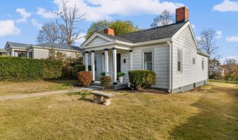 903 Park St, Altavista, VA 24517