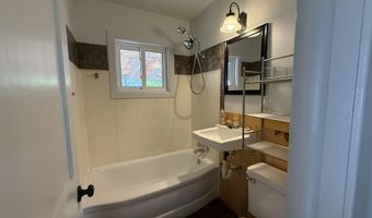 622 E 3RD St, Cheyenne, WY 82007